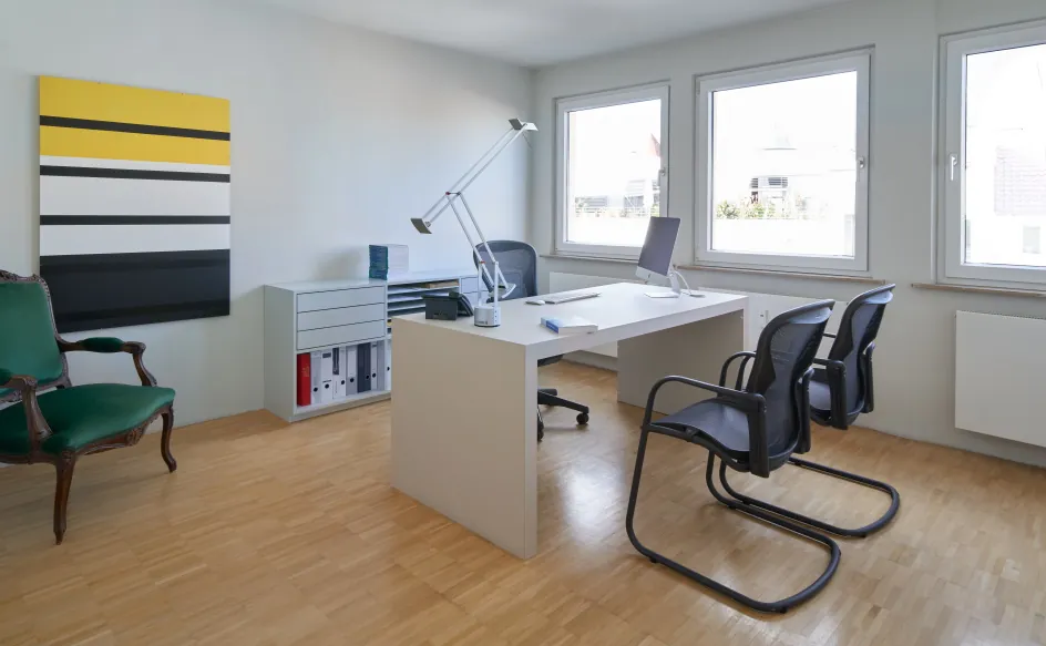 Behandlungszimmer, dritte Ansicht